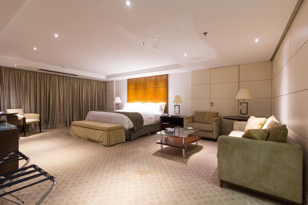 Grand Bittar Hotel Brasilia Esterno foto A suite at the hotel